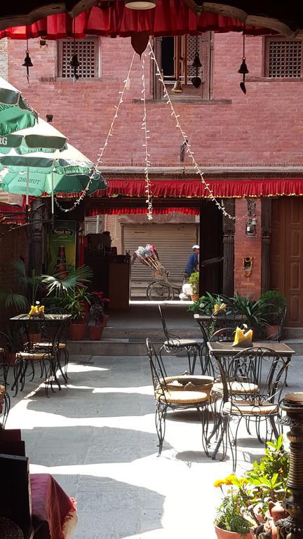 World Heritage Hotel And Apartments Katmandou Extérieur photo