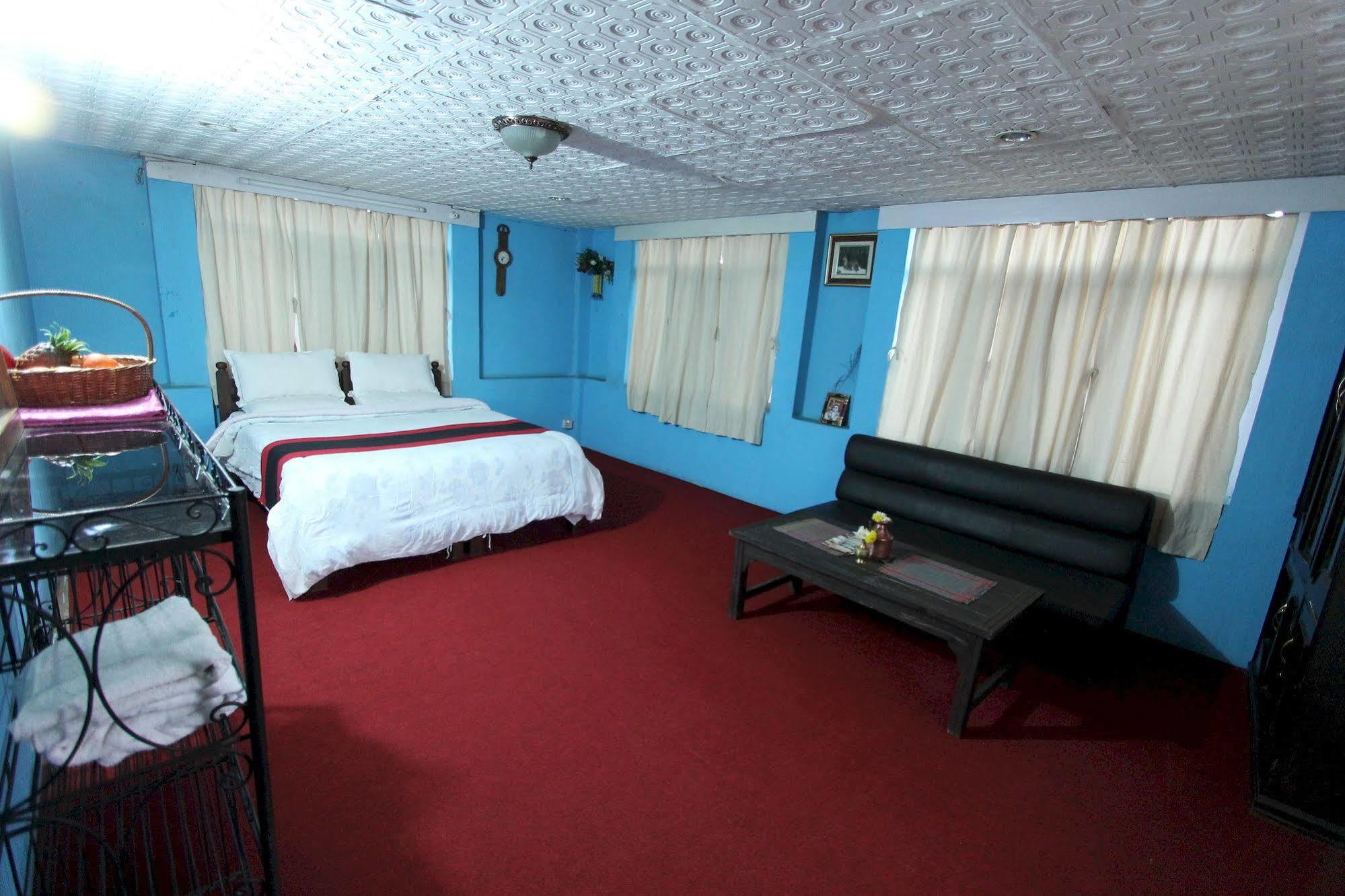 World Heritage Hotel And Apartments Katmandou Extérieur photo