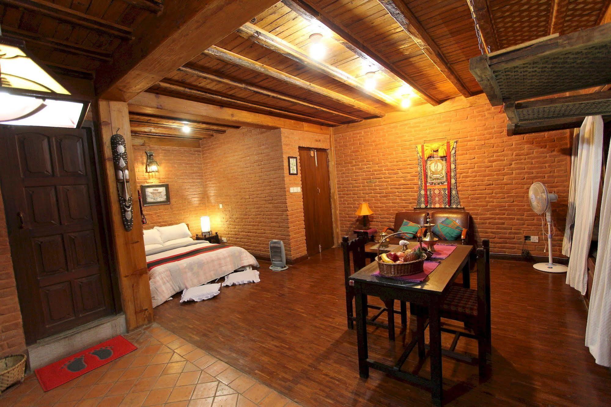 World Heritage Hotel And Apartments Katmandou Extérieur photo