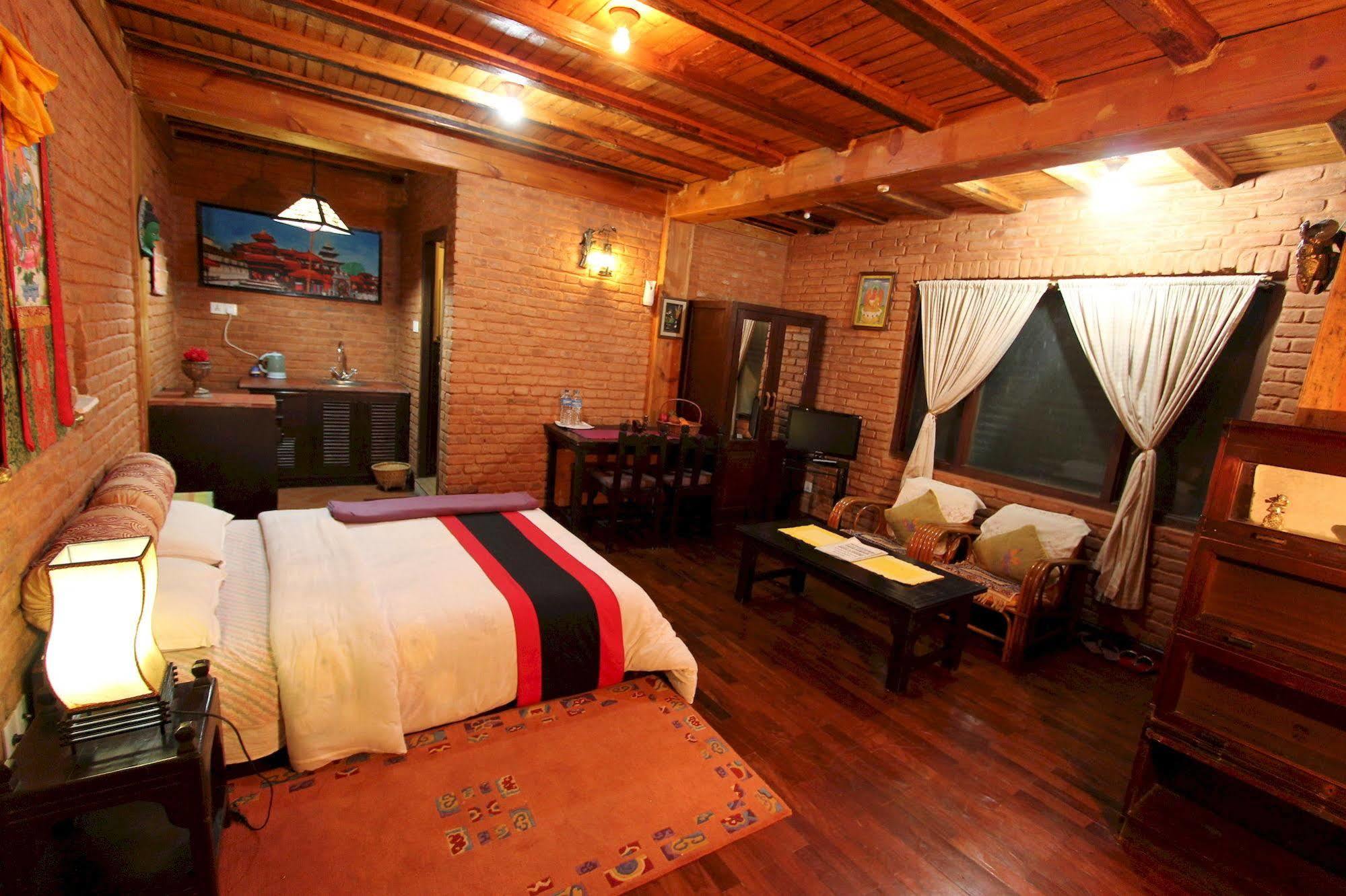 World Heritage Hotel And Apartments Katmandou Extérieur photo