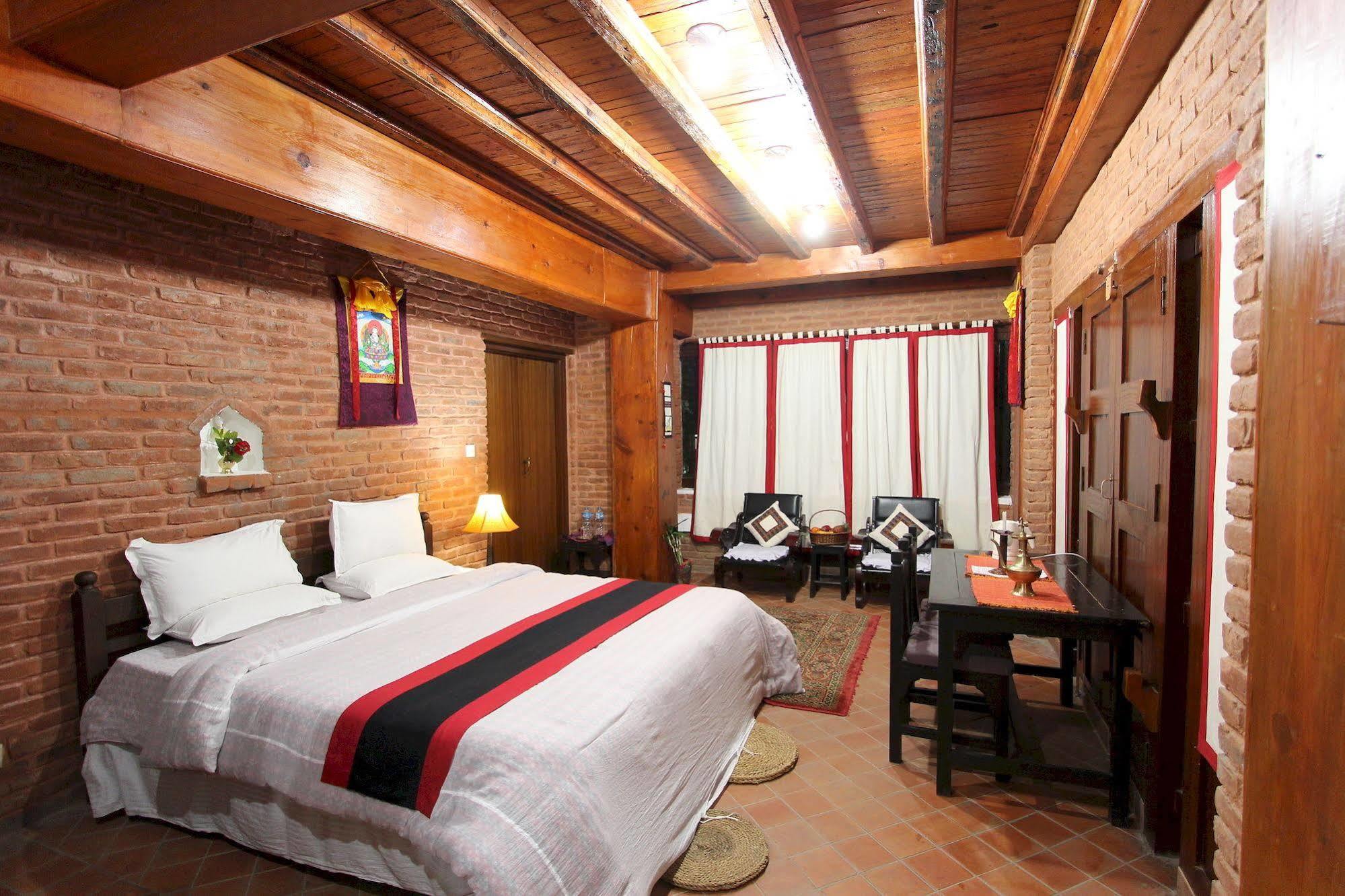 World Heritage Hotel And Apartments Katmandou Extérieur photo