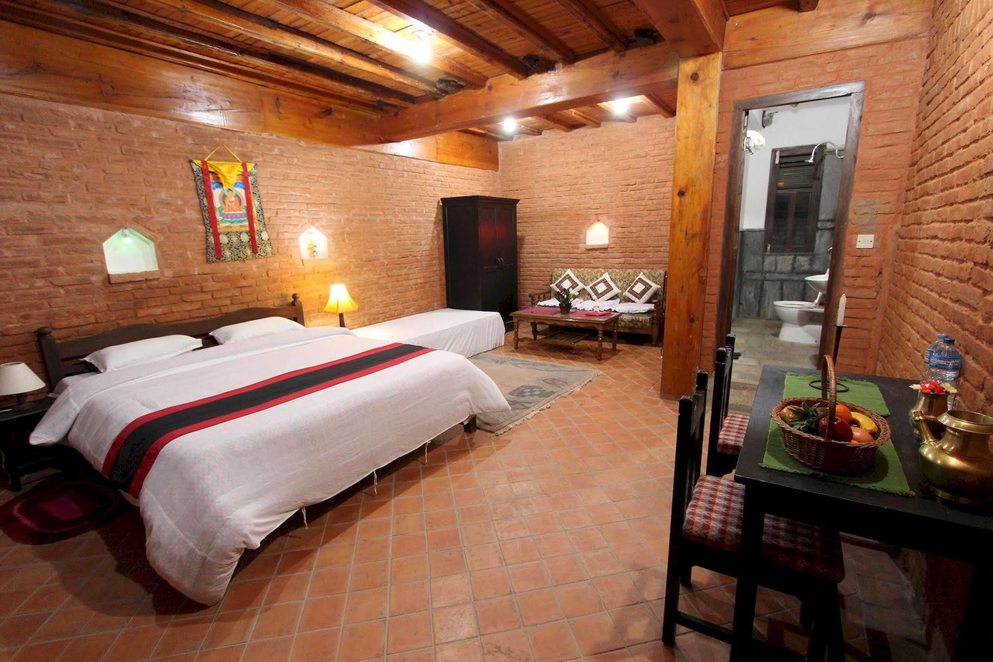 World Heritage Hotel And Apartments Katmandou Extérieur photo